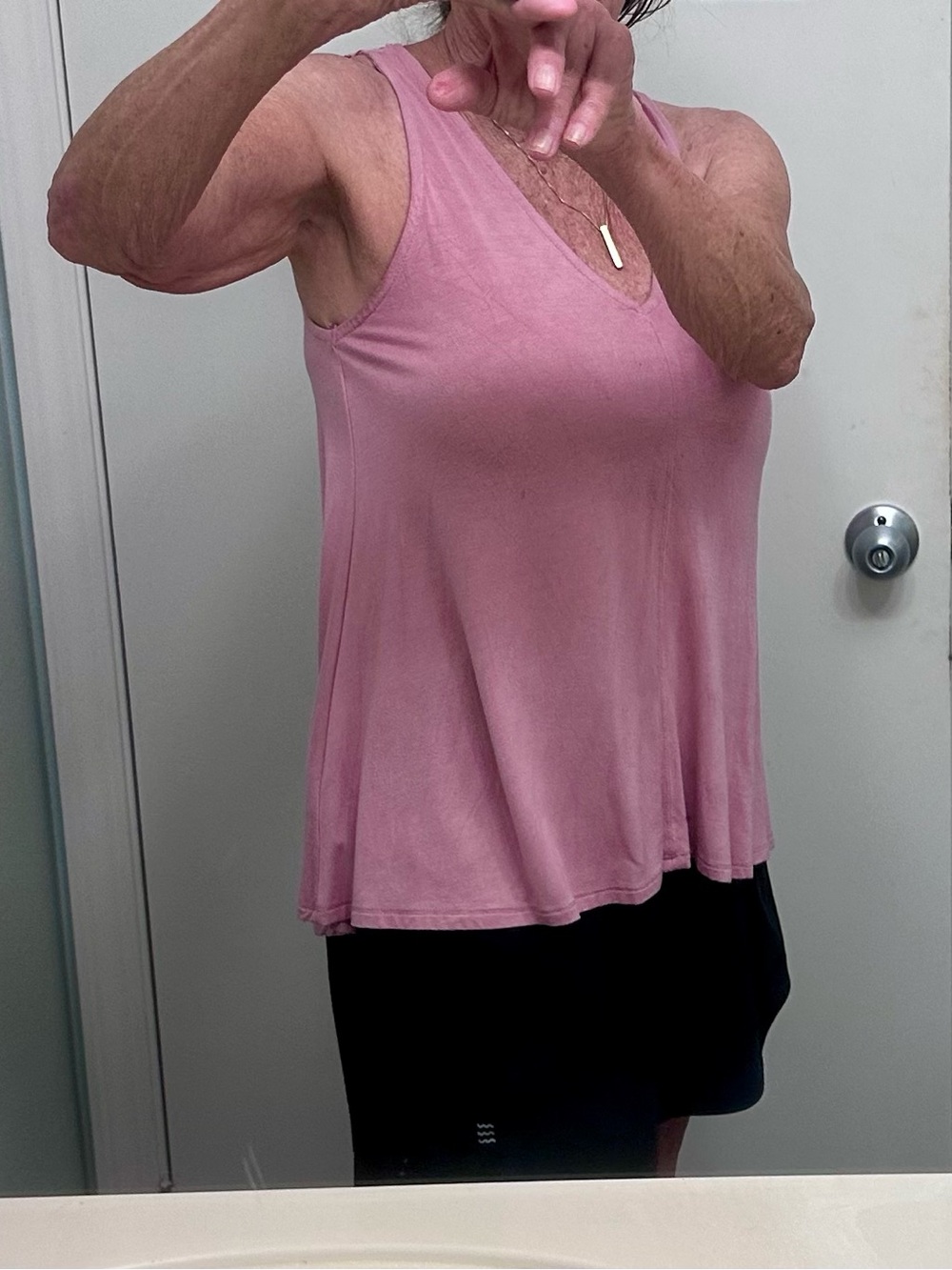 nine britton Pink V-Neck Flowy Tank Top